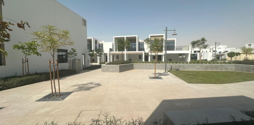 Townhouse i Arabian Ranches 3, Dubai, UAE 3 soveværelser, 207.92 kvm № 753807