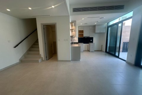 Townhouse til leje i Arabian Ranches 3, Dubai, UAE 3 soveværelser, 207.92 kvm № 753807 - foto 4