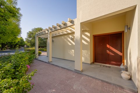 Villa à louer à Arabian Ranches, Dubai, EAU 3 chambres, 308.81 m2 № 750071 - photo 17