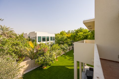 Villa à louer à Arabian Ranches, Dubai, EAU 3 chambres, 308.81 m2 № 750071 - photo 3