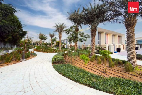 Таунхаус Дубай, БАӘ-да 3 жатын бөлмелер, 176 м² № 645586 - фото 22