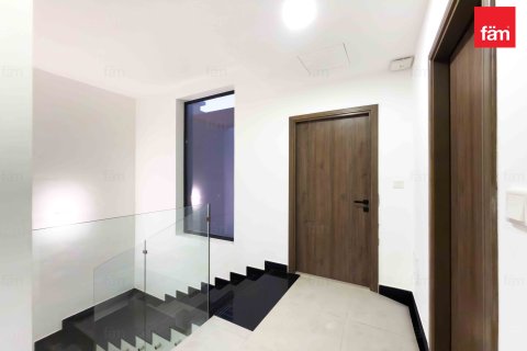 Таунхаус Дубай, БАӘ-да 3 жатын бөлмелер, 176 м² № 645586 - фото 17