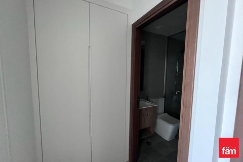 Shtëpi në qytet në Dubai, Emiratet e Bashkuara Arabe 3 dhoma gjumi, 176 m2. № 645586 - Foto 14
