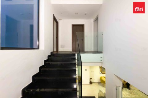 Таунхаус Дубай, БАӘ-да 3 жатын бөлмелер, 176 м² № 645586 - фото 12