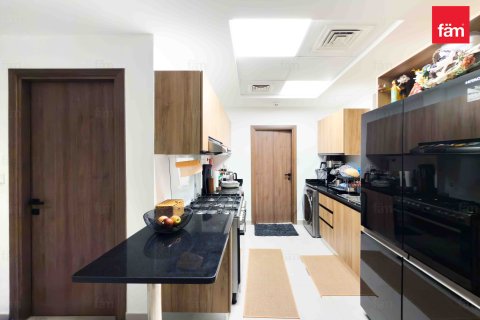 Таунхаус Дубай, БАӘ-да 3 жатын бөлмелер, 176 м² № 645586 - фото 13