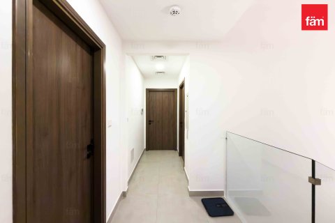 Таунхаус Дубай, БАӘ-да 3 жатын бөлмелер, 176 м² № 645586 - фото 16