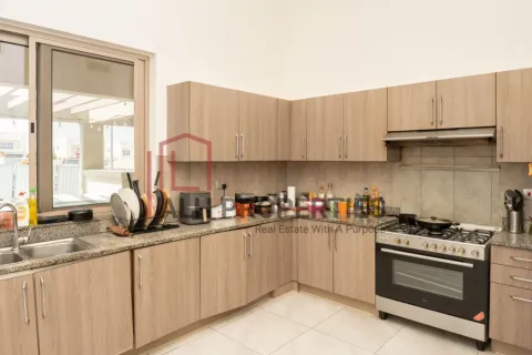 Kuća u nizu u Al Furjan, Dubai, UAE 3 spavaćih soba, 232 m2 Br. 690380 - fotografija 8