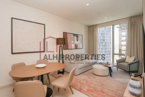 Appartement te huur in Downtown Dubai (Downtown Burj Dubai), Dubai, VAE 1 slaapkamer, 80 vr.m., nr 690359 - foto 17