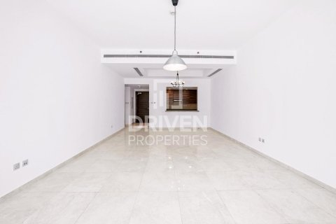 Lägenhet uthyres i Business Bay, Dubai, UAE 1 sovrum, 113.71 kvm Nr. 745606 - fotografi 5