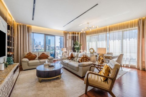 Appartement à louer à Downtown Dubai (Downtown Burj Dubai), Dubai, EAU 2 chambres, 155.89 m2 № 745605 - photo 1