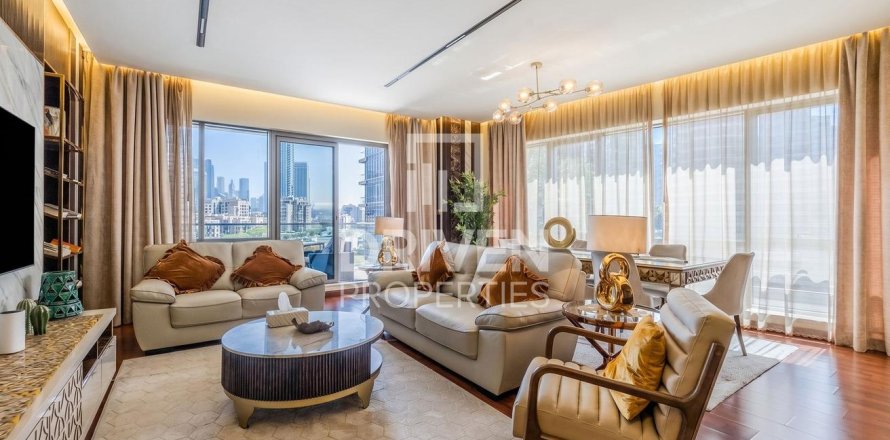 Appartement à Downtown Dubai (Downtown Burj Dubai), Dubai, EAU: 2 chambres, 155.89 m2 № 745605