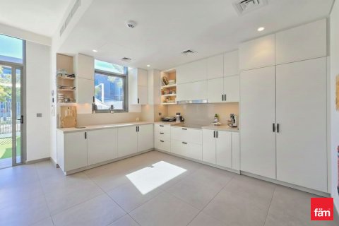 Városi lakóépület itt: Dubai, EAE, 3 hálószoba, 144.8 m², azonosító: 691285 - fénykép 2