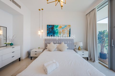 Byt v Dubai Harbour, SAE 2 ložnice, 108.69651000 m² Č.: 583326 - fotografie 13