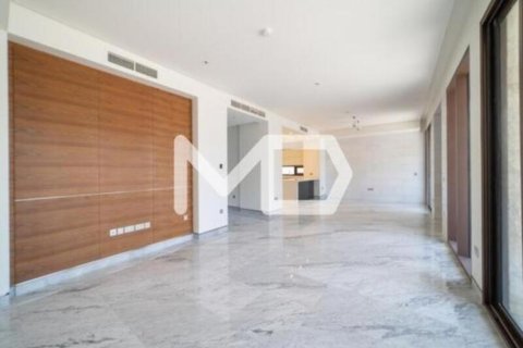 Vilë në Saadiyat Island, Abu Dhabi, Emiratet e Bashkuara Arabe 4 dhoma gjumi, 439 m2. № 554616 - Foto 8