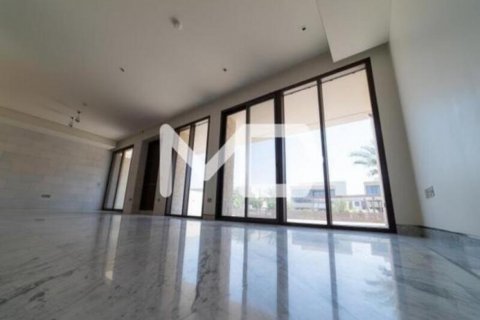 Vilë në Saadiyat Island, Abu Dhabi, Emiratet e Bashkuara Arabe 4 dhoma gjumi, 439 m2. № 554616 - Foto 2