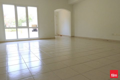 Вилла Дубай, БАӘ-да 4 жатын бөлмелер, 539.9 м² № 631647 - фото 21