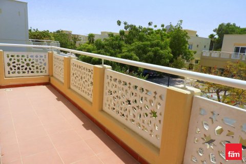 Вилла Дубай, БАӘ-да 4 жатын бөлмелер, 539.9 м² № 631647 - фото 13