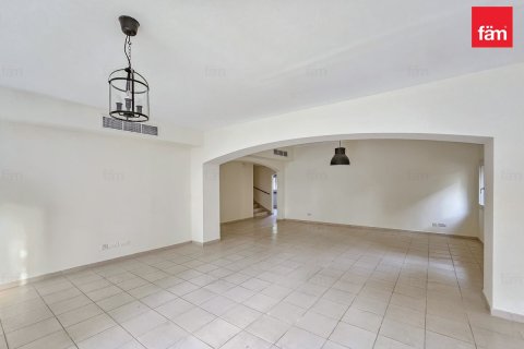Vila u gradu Dubai, UAE 4 spavaće sobe, 539.9 m2 Br. 631647 - Slika 8