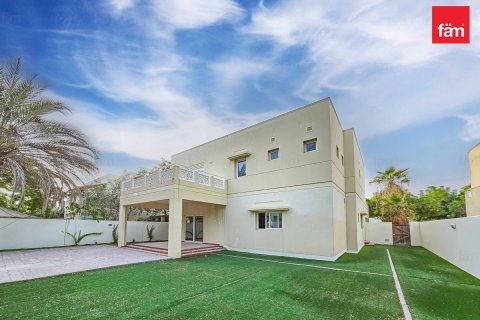 Vila u gradu Dubai, UAE 4 spavaće sobe, 539.9 m2 Br. 631647 - Slika 18
