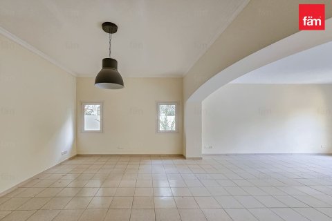Vila u gradu Dubai, UAE 4 spavaće sobe, 539.9 m2 Br. 631647 - Slika 4