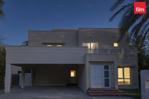 Vila u gradu Dubai, UAE 4 spavaće sobe, 539.9 m2 Br. 631647 - Slika 19