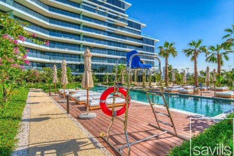 Dupleks në Al Jaddaf, Dubai, Emiratet e Bashkuara Arabe 3 dhoma gjumi, 254.74 m2. № 747603 - Foto 25
