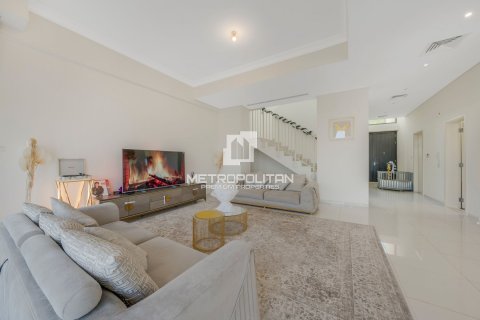 וילה למכירה ב DAMAC Hills (Akoya by DAMAC), Dubai, איחוד האמירויות  5 חדרי שינה, 484 מ"ר, מספר 592344 - תמונה 2