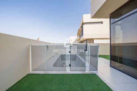 וילה למכירה ב DAMAC Hills (Akoya by DAMAC), Dubai, איחוד האמירויות  5 חדרי שינה, 484 מ"ר, מספר 592344 - תמונה 28