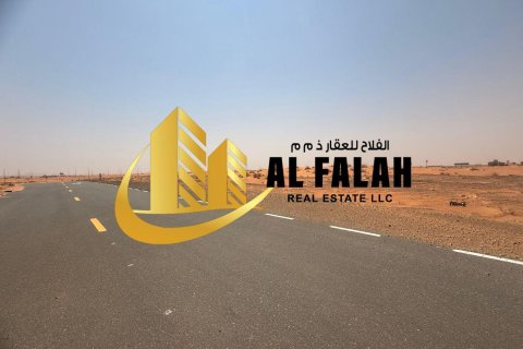 Land te koop in Sharjah, VAE 1720 vr.m., nr 650805 - foto 2