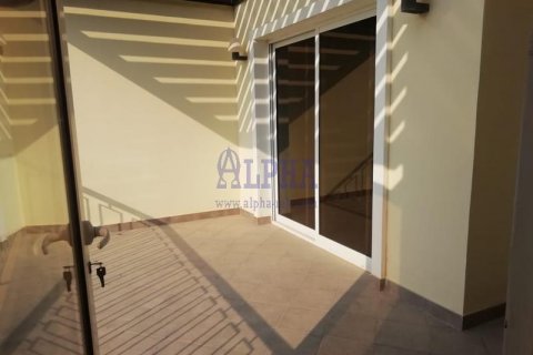 Shtëpi në qytet në Al Hamra Village, Ras Al Khaimah, Emiratet e Bashkuara Arabe 4 dhoma gjumi, 375.4 m2. № 572685 - Foto 18