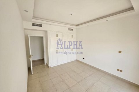 Byt v Al Hamra Village, Ras Al Khaimah, SAE 3 ložnice, 232 m² Č.: 572687 - fotografie 6