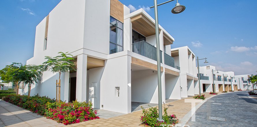 Villa in Arabian Ranches 3, Dubai, UAE 3 bedrooms, 202 sq.m. № 586461