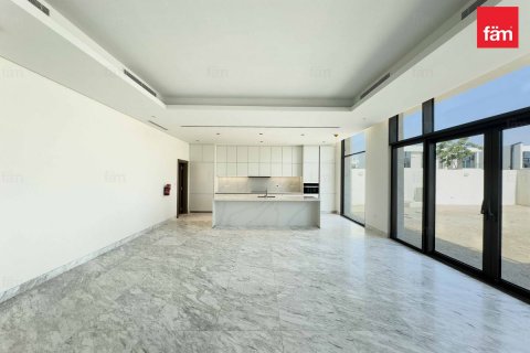 Villa in affitto a Dubai, EAU 6 camere da letto, 941.2 mq. № 614369 - foto 6