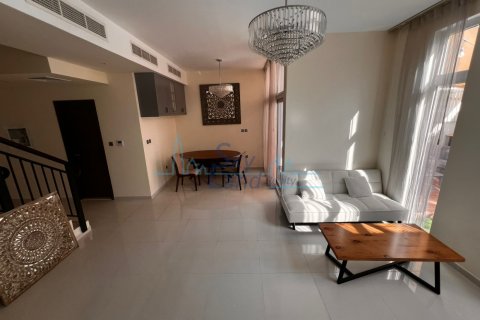 Řadový dům v DAMAC Hills (Akoya by DAMAC), Dubai, SAE 4 ložnice, 224 m² Č.: 693809 - fotografie 2