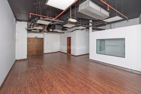Oficina en alquiler en Business Bay, Dubai, EAU 75 m2 № 697289 - foto 3
