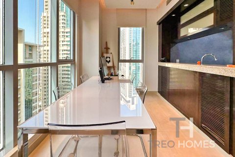 Apartment in Burj Khalifa, Dubai, UAE 1 bedroom, 84 sq.m. № 595553 - photo 3