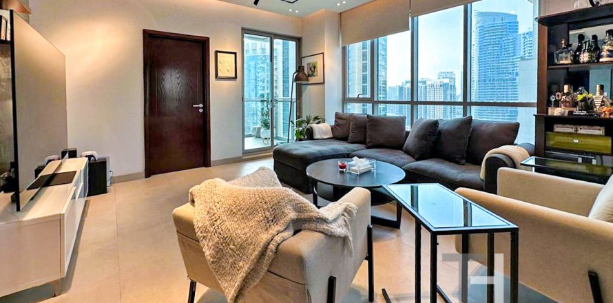 Apartment in Burj Khalifa, Dubai, UAE 1 bedroom, 84 sq.m. № 595553
