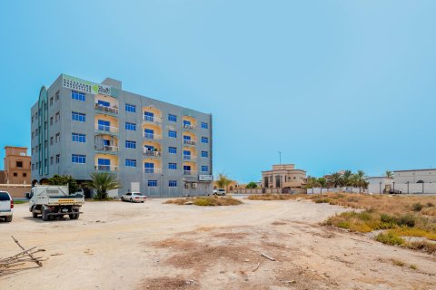 Terra para venda em Al Mairid, Ras Al Khaimah, EAU 1347 m2 № 656866 - foto 16