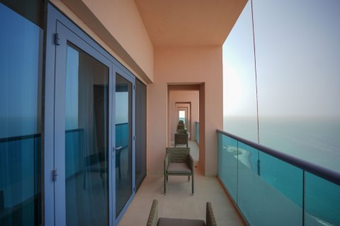 Apartamento en Marina Village, Abu Dhabi, EAU 4 dormitorios, 339 m² № 716306
