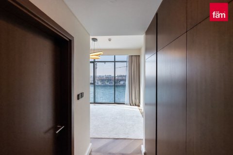 Apartment sa Al Wasl, Dubai, UAE 3 silid-tulugan, 163.8 sq.m. № 551326 - larawan 14