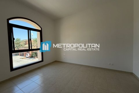 Villa in Abu Dhabi, UAE 5 bedrooms, 531.6 sq.m. № 700487 - photo 13