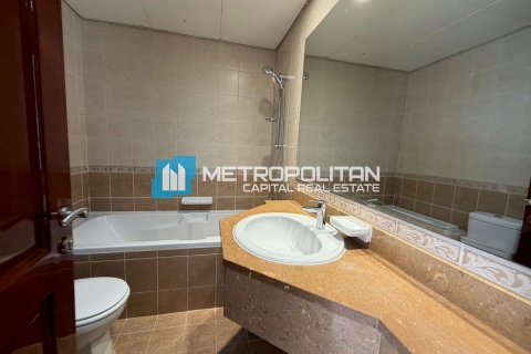 Villa in Abu Dhabi, UAE 5 bedrooms, 531.6 sq.m. № 700487 - photo 9