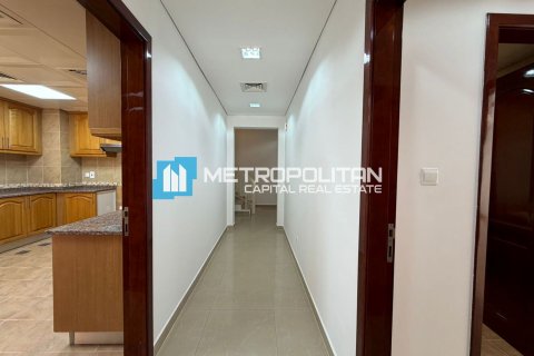 Villa in Abu Dhabi, UAE 5 bedrooms, 531.6 sq.m. № 700487 - photo 18