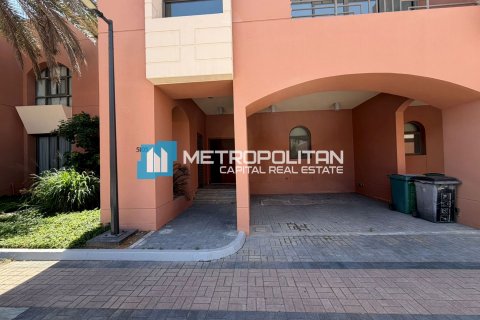 Villa til salg i Abu Dhabi, UAE 5 soveværelser, 531.6 kvm № 700486 - foto 14