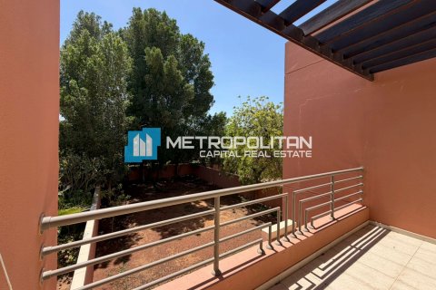 Villa til salg i Abu Dhabi, UAE 5 soveværelser, 531.6 kvm № 700486 - foto 26