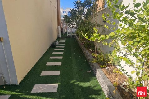 Városi lakóépület itt: Dubai, EAE, 3 hálószoba, 167.4 m², azonosító: 662361 - fénykép 2