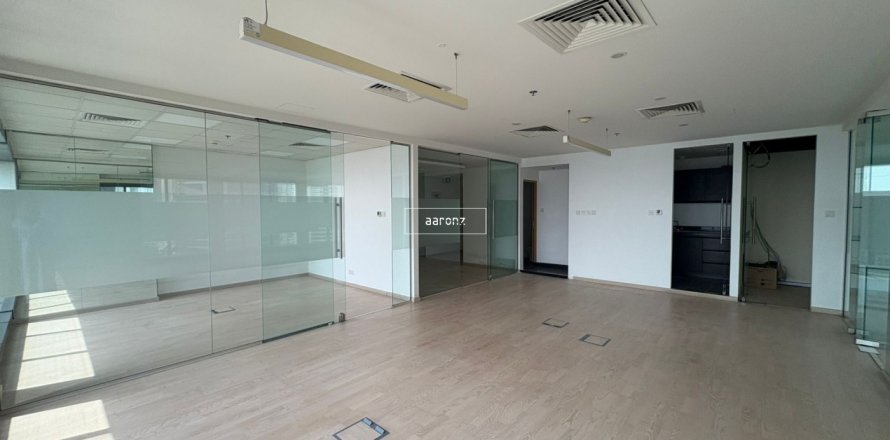 Офис Джумейра Лейк Тауэрс, Дубай, БАӘ-да 125.5 м² № 633253
