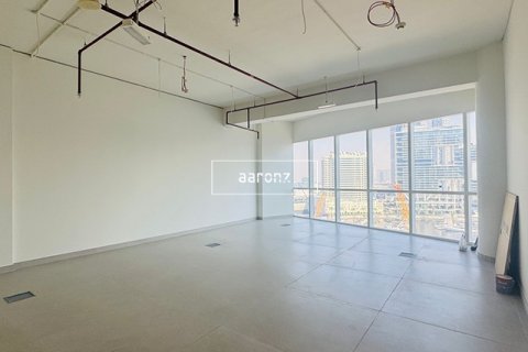 Pejabat di Business Bay, Dubai, UAE 59.8 meter persegi № 633248 - foto 2