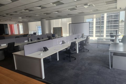Office in Downtown Dubai (Downtown Burj Dubai), UAE 539.2 sq.m. № 633250 - photo 14