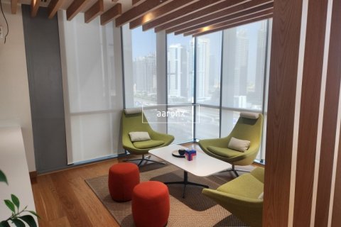 Zyrë në Dubai Marina, Emiratet e Bashkuara Arabe 1055.9 m2. № 633252 - Foto 8